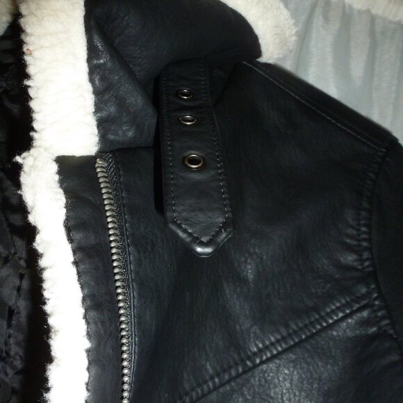 Stylish Full zip  Black Faux Leather Moto Jacket Size Med - Picture 8 of 12